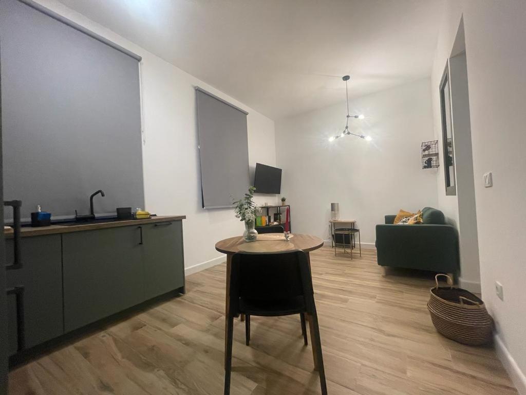 Apartamentos Sol Y Luna La Linea de la Concepcion Bagian luar foto